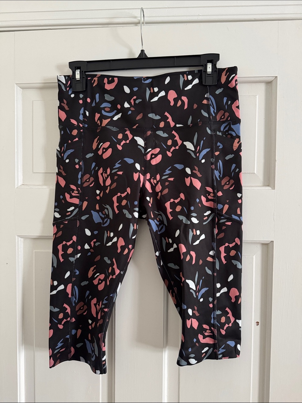 Avia Softsculp High Rise Leggings size M